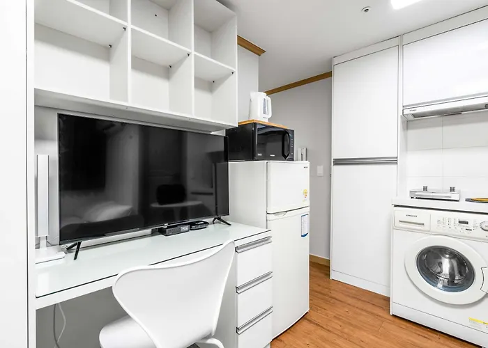 Cozy & Private 3 Mins Walk From Metro Station Apartment Seoul