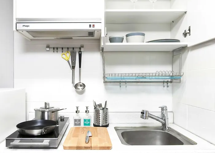 Cozy & Private 3 Mins Walk From Metro Station * Seoul